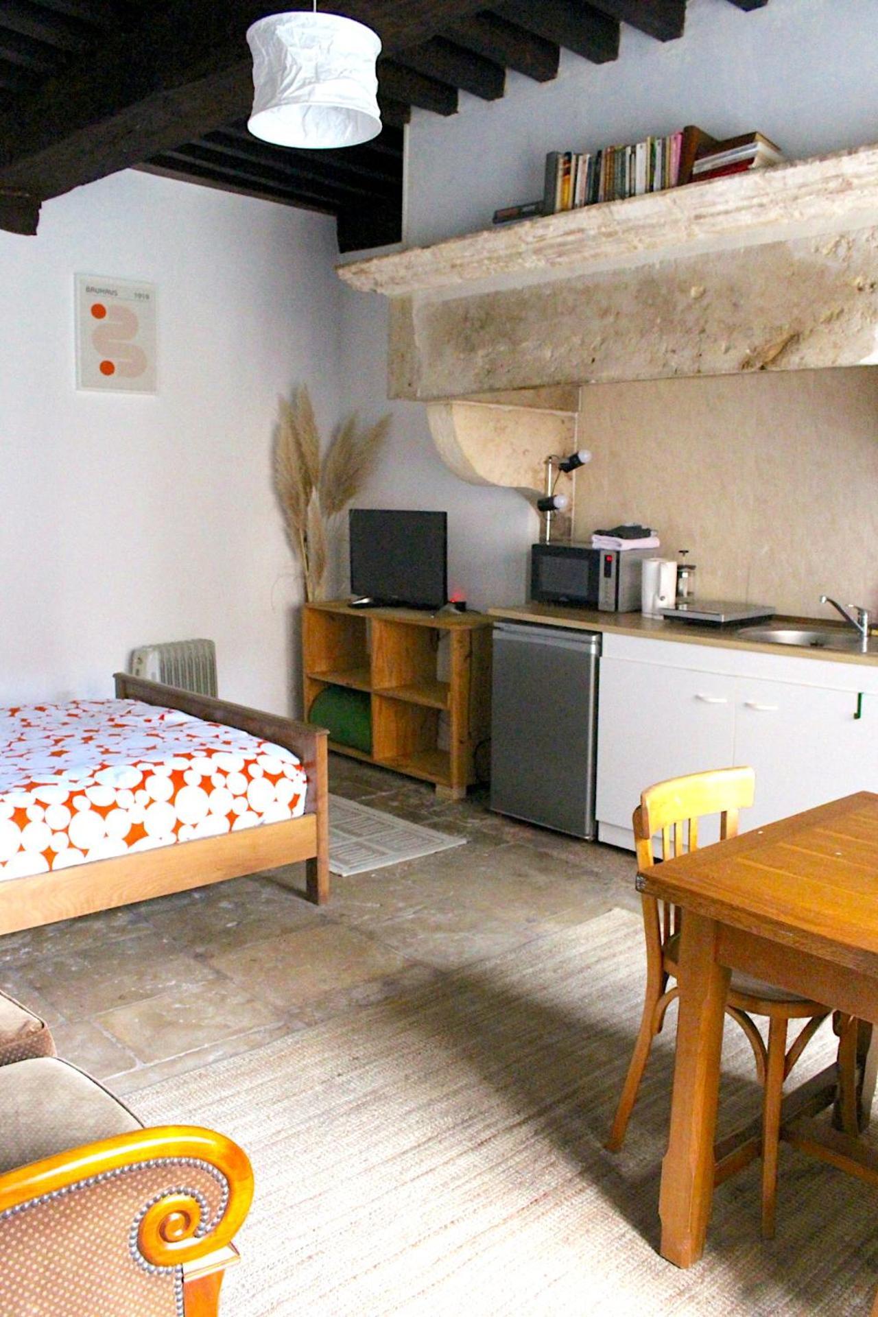 Mesange Apartment Gray